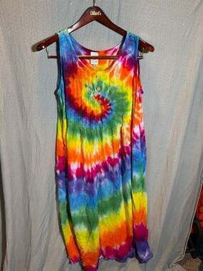 Southwind Treasures Rainbow Tie Dye Button-Up Henley Tank Dress Size XL
